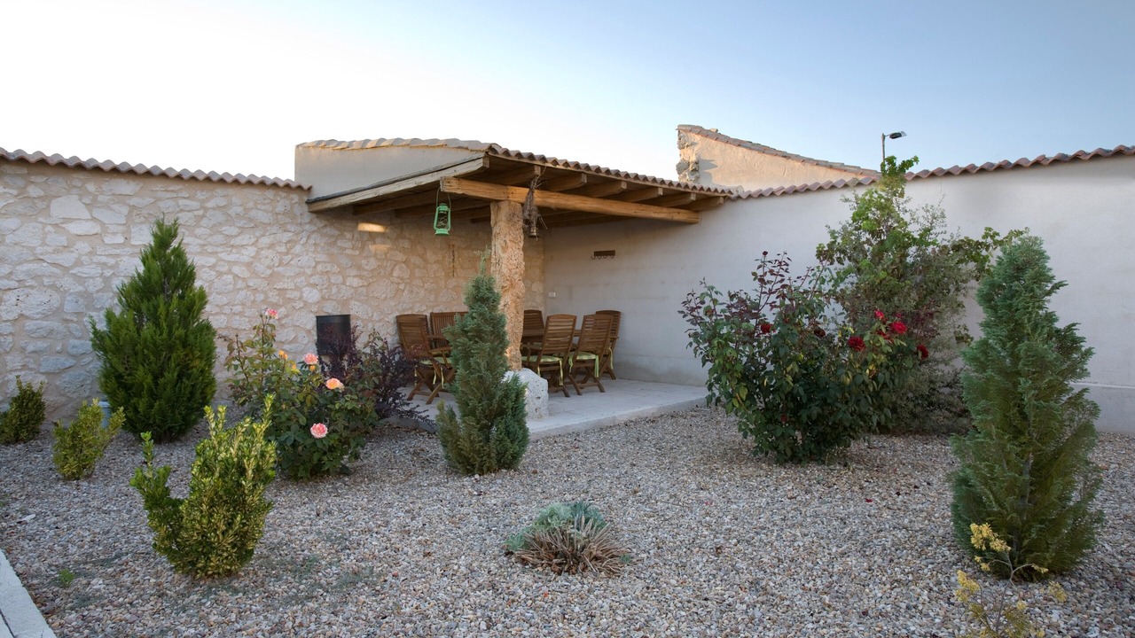 Photo of Patio Balcony in Canalejas de Penafiel