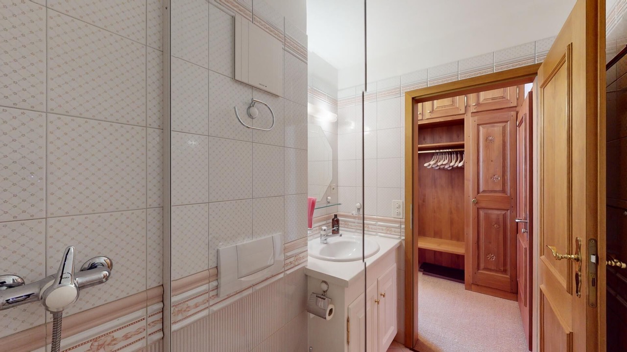 Photo of Bathroom in Champfer