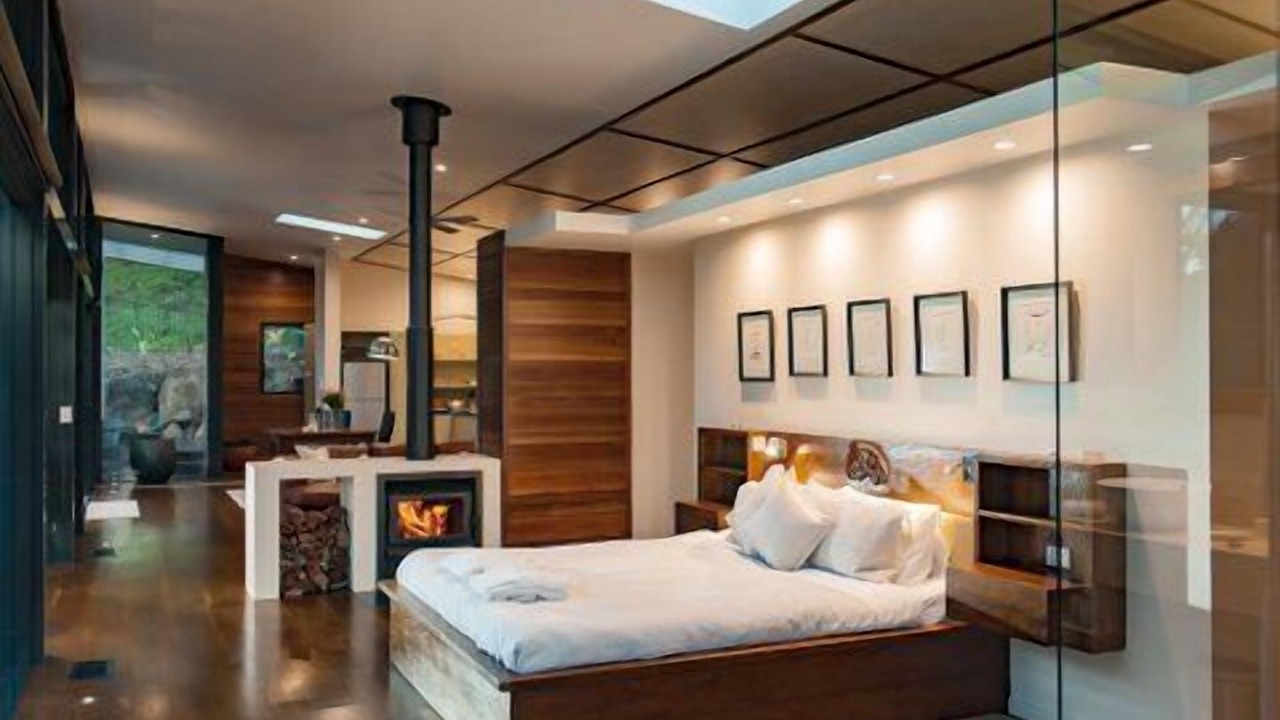 Photo of Bedroom in Upper Crystal Creek