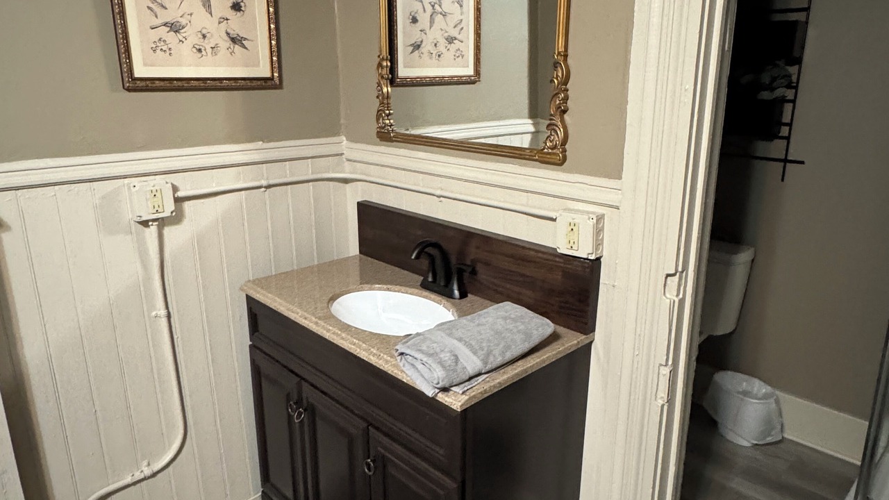 Photo of Bathroom in Van Buren
