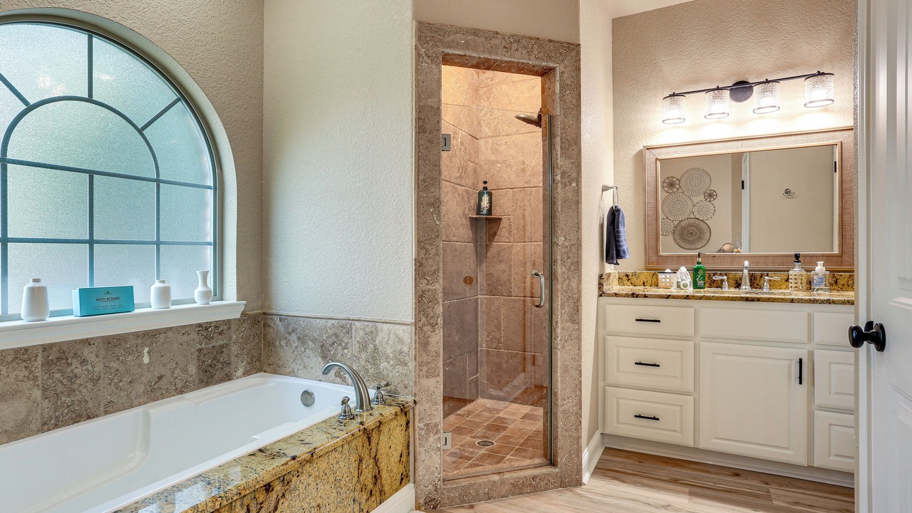 Photo of Bathroom in Gober