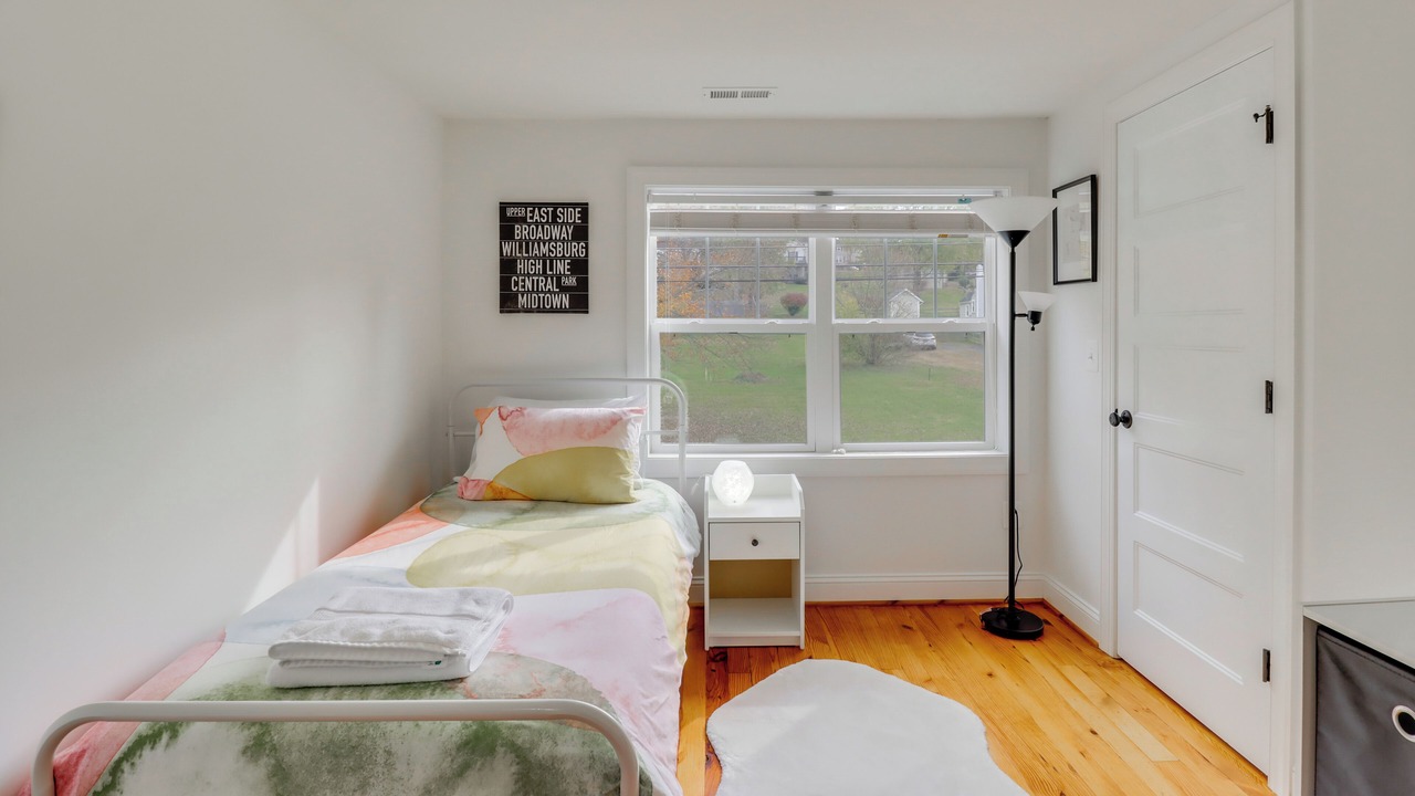 Photo of Bedroom in Warrenton