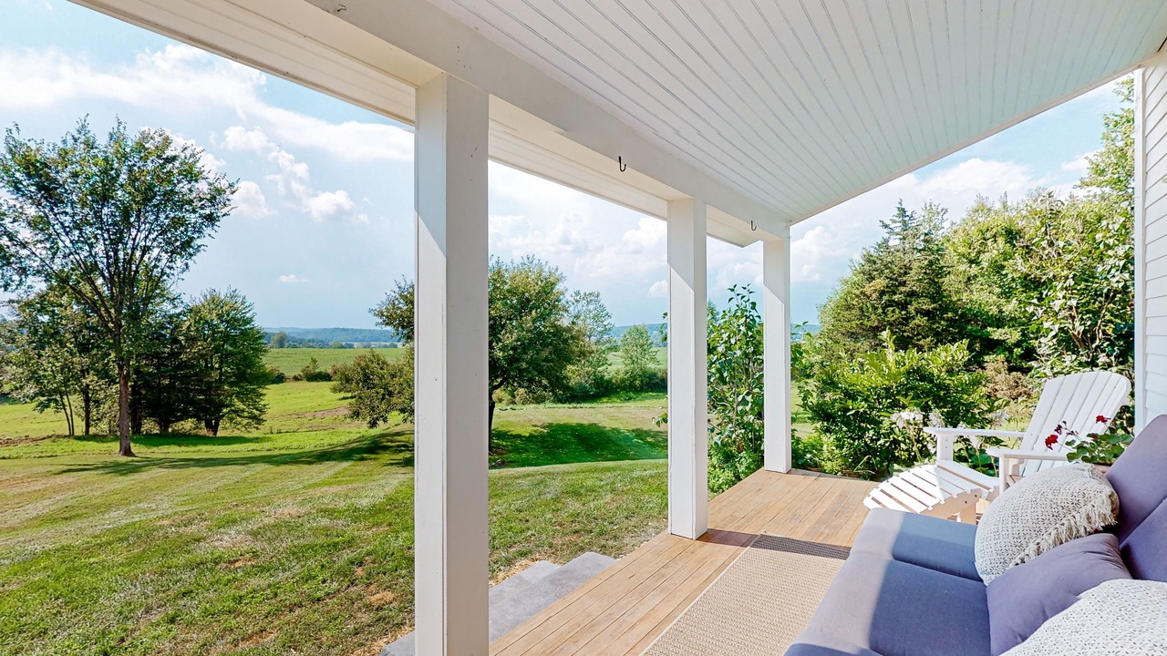 Photo of Patio Balcony in New Haven