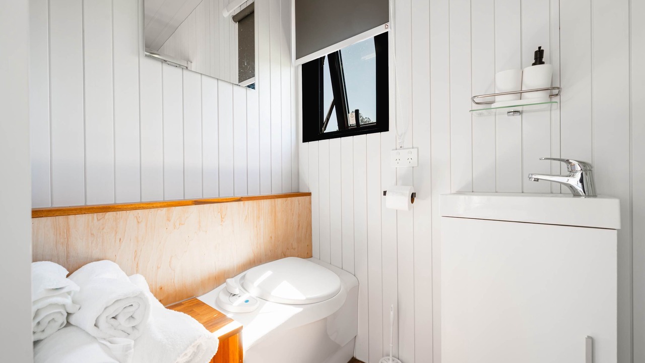 Photo of Bathroom in Stratford District