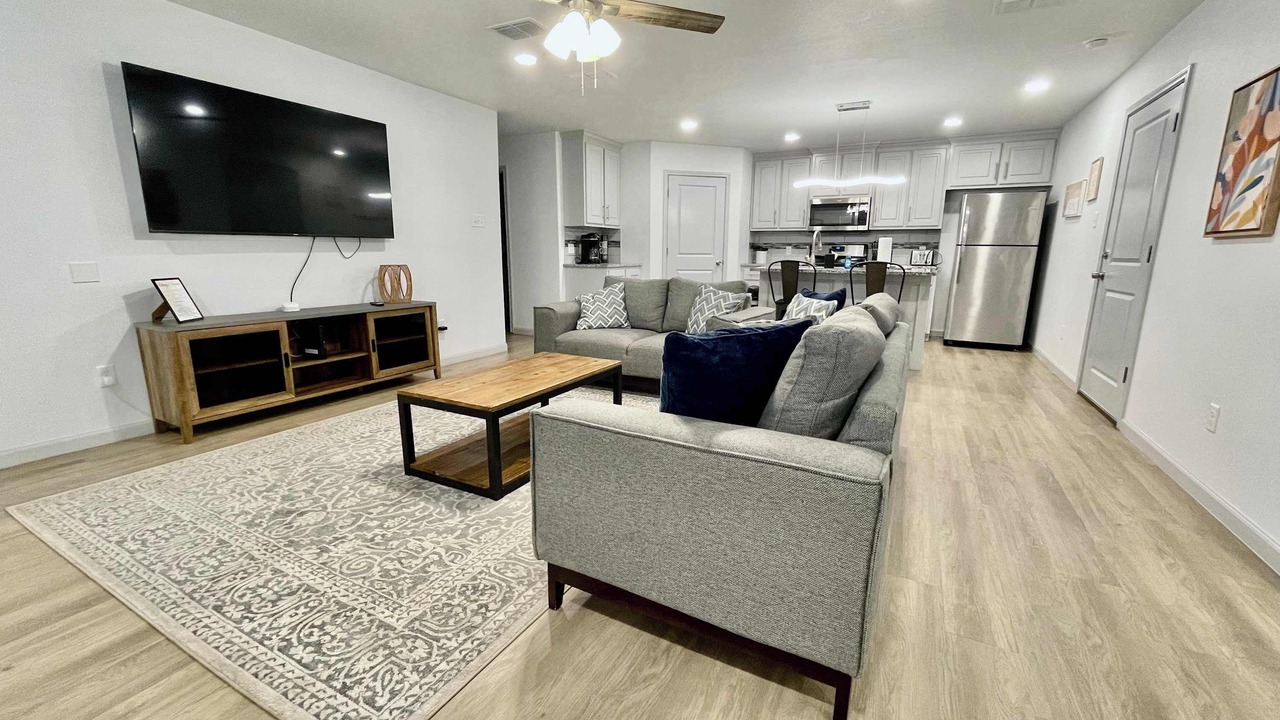 Photo of Livingroom in North by Northwest