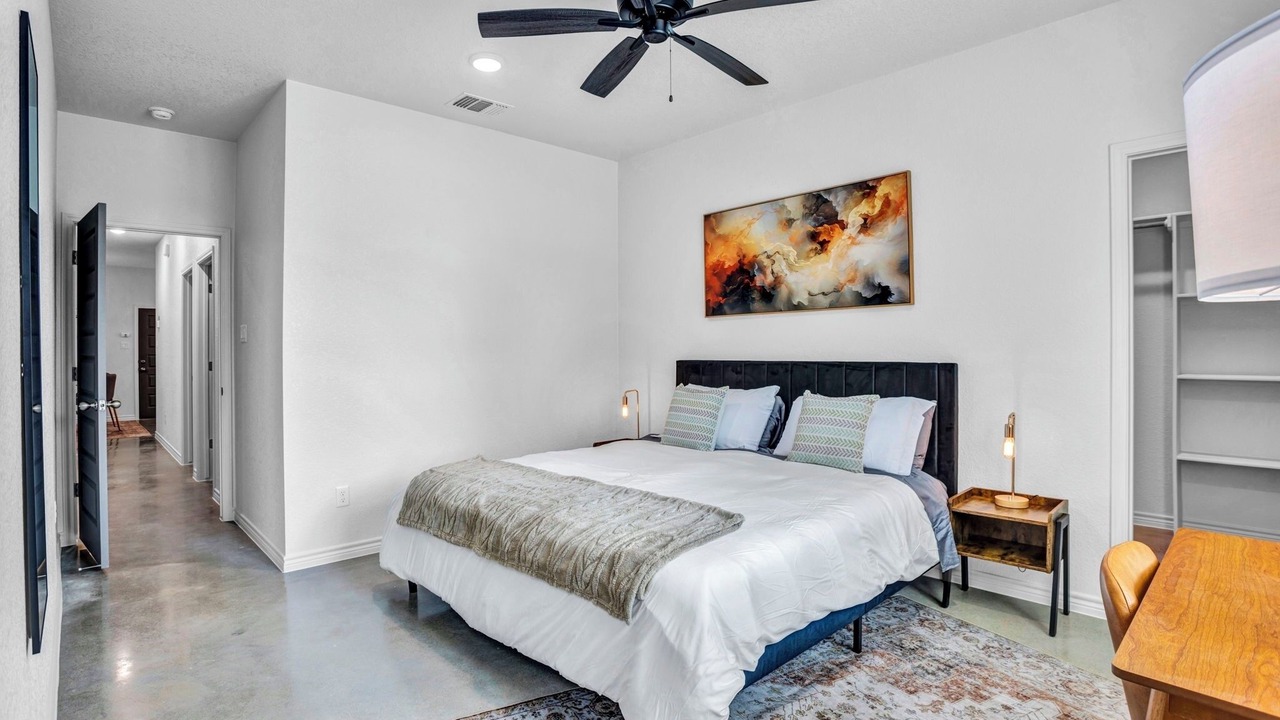 Photo of Bedroom in Temple