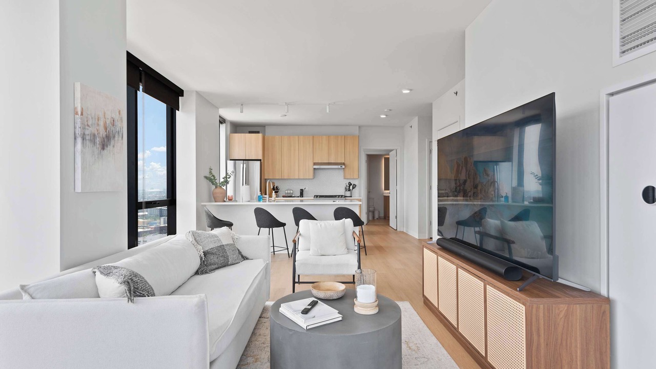 Photo of Livingroom in River North