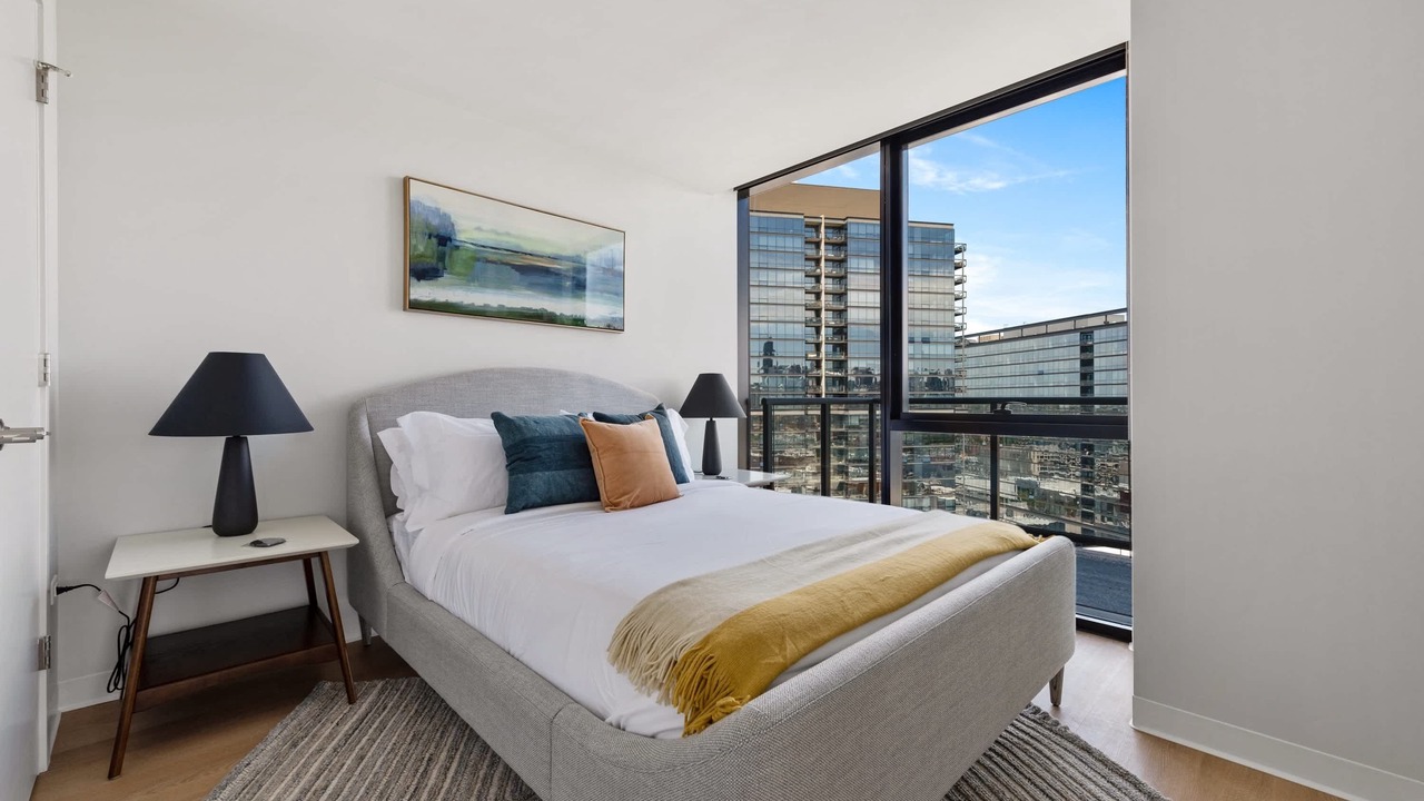 Photo of Bedroom in River North