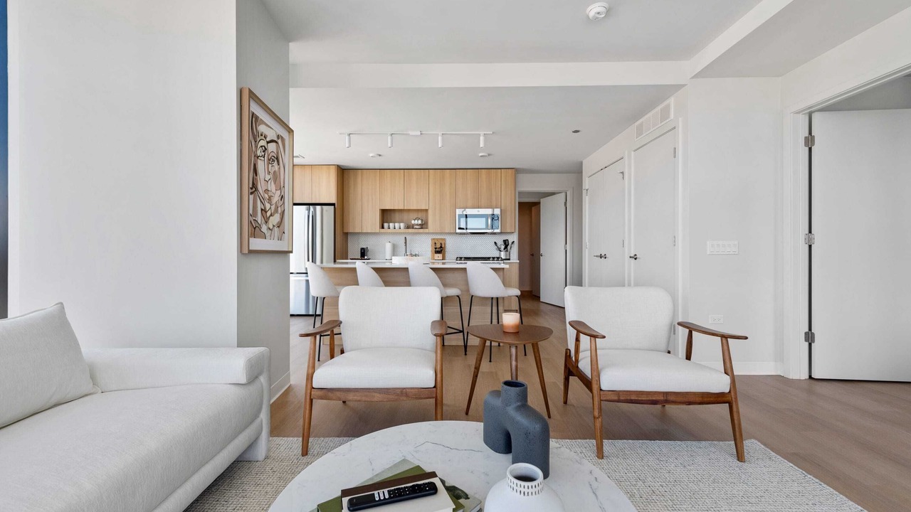 Photo of Livingroom in River North