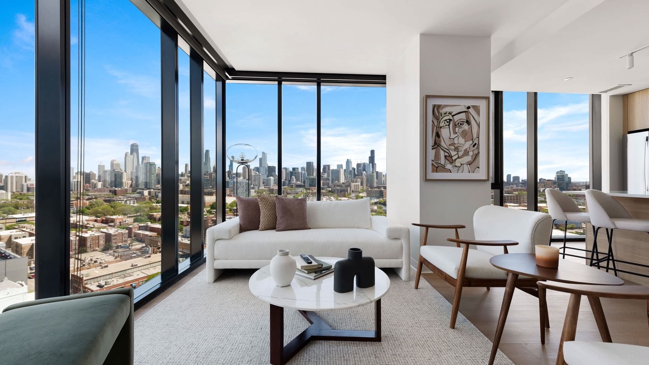 Photo of Livingroom in River North