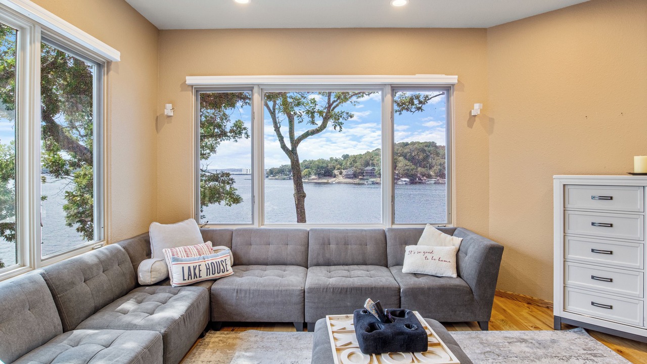 Photo of Livingroom in Lake Ozark