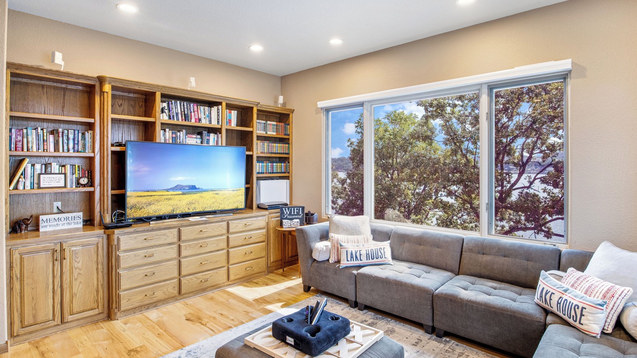 Photo of Bedroom in Lake Ozark