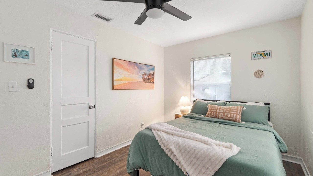 Photo of Bedroom in College Park