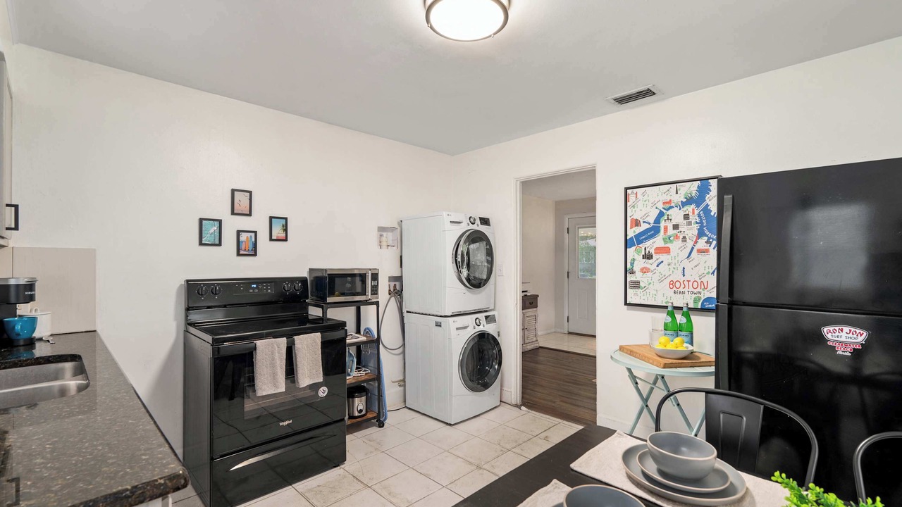 Photo of Kitchen in College Park