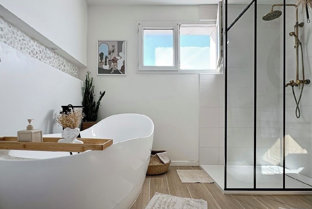 Photo of Bathroom in Cuxac-dʼAude