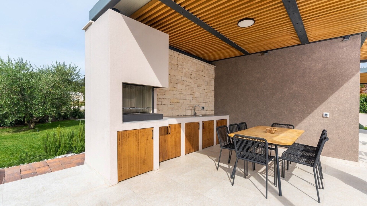 Photo of Outdoor in Kadumi