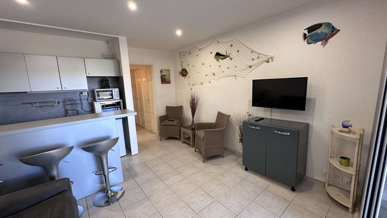 Photo of Livingroom in Le Grau-Du-Roi