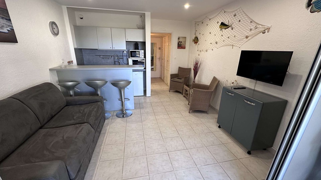 Photo of Livingroom in Le Grau-Du-Roi