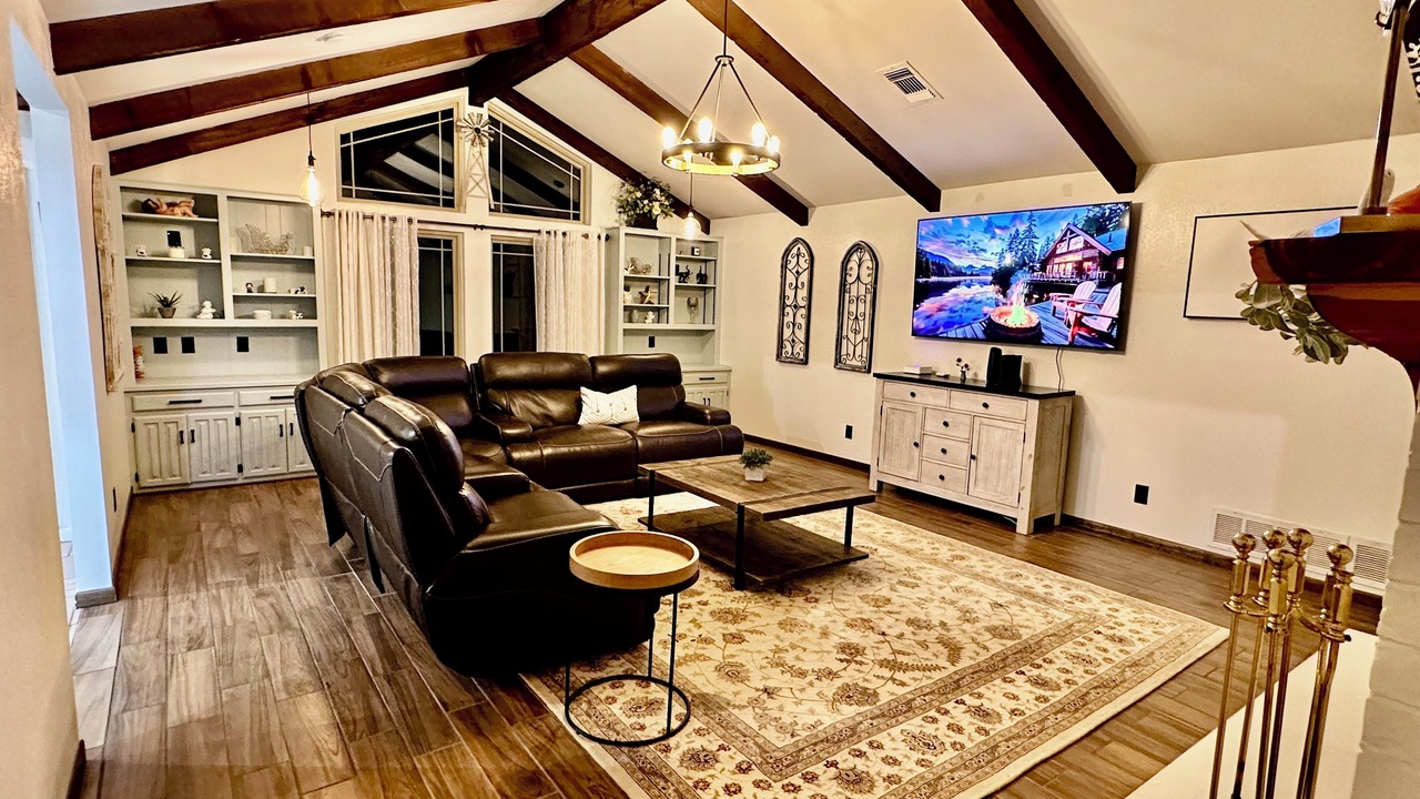Photo of Livingroom in Duncanville