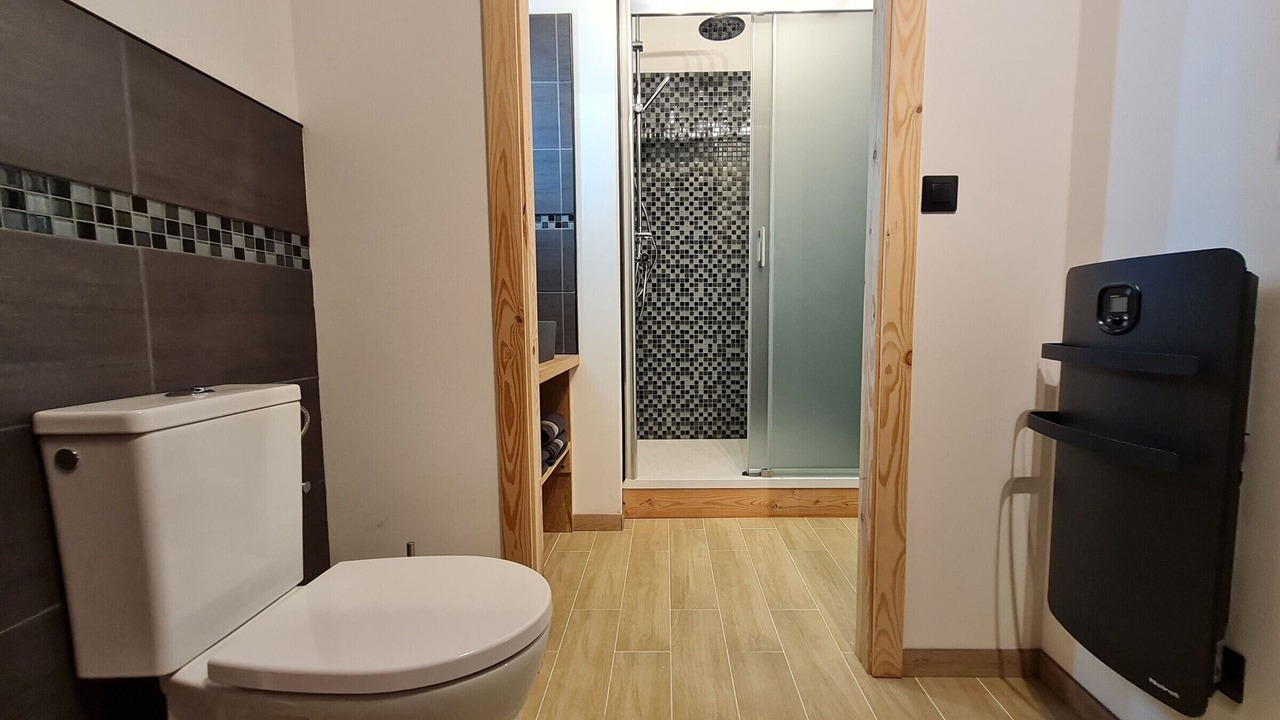 Photo of Bathroom in Pierrepont