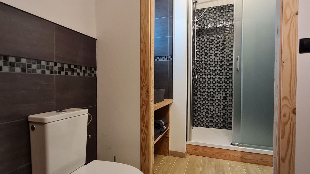 Photo of Bathroom in Pierrepont