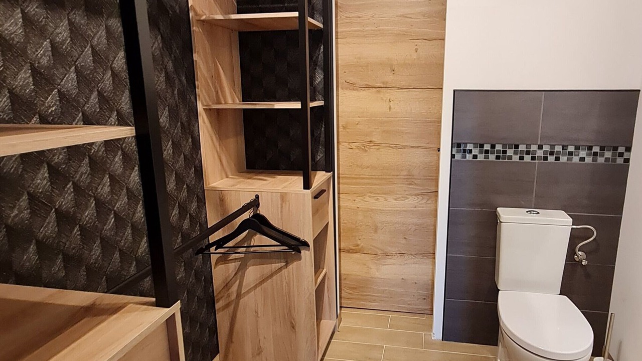 Photo of Bathroom in Pierrepont