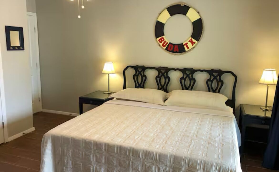 Photo of Bedroom in Buda