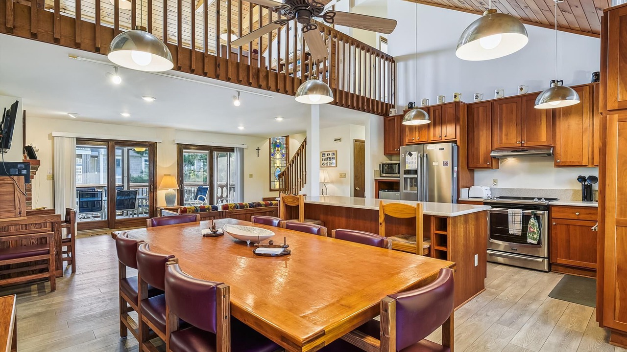 Photo of Livingroom in Sandpiper Pines