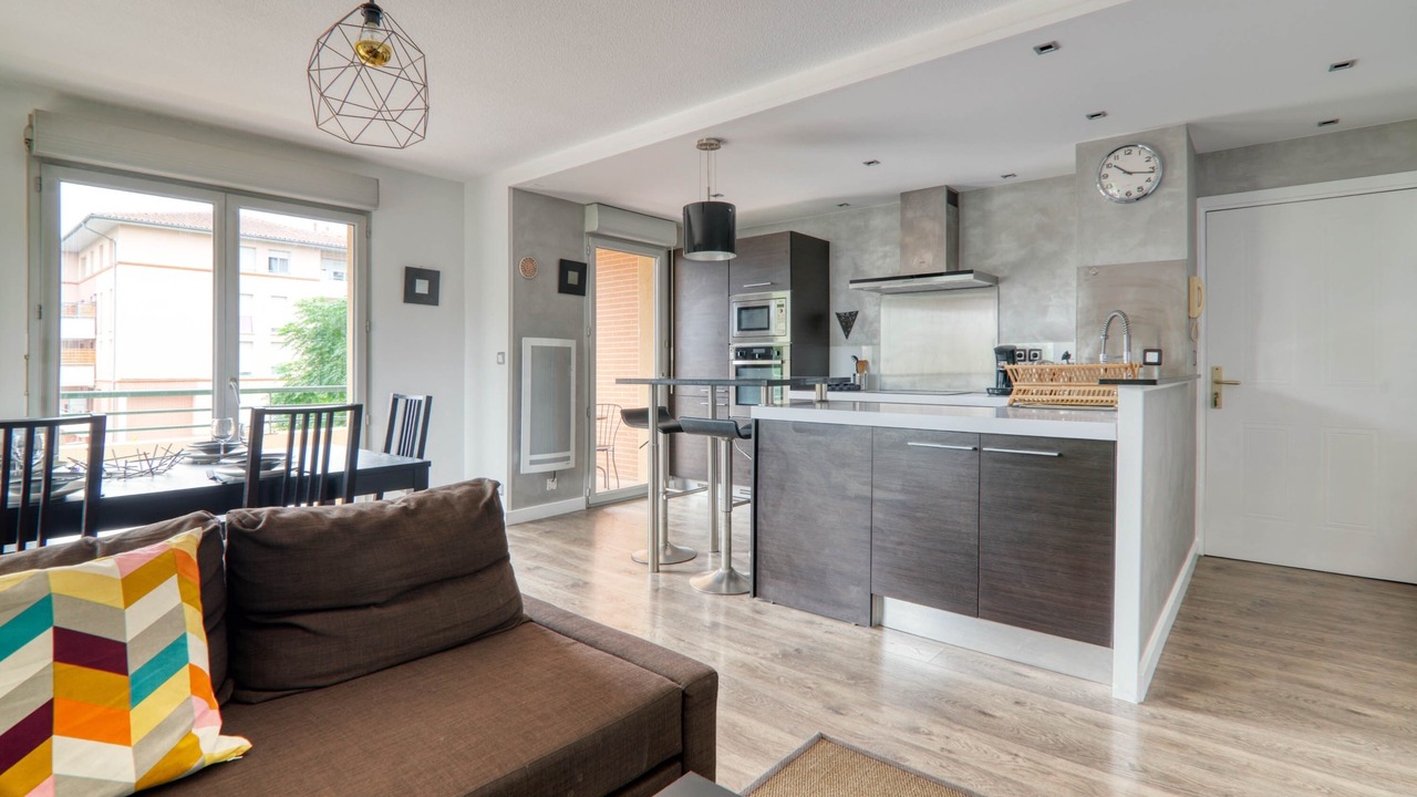 Photo of Livingroom in Fontaine-Bayonne-Cartoucherie