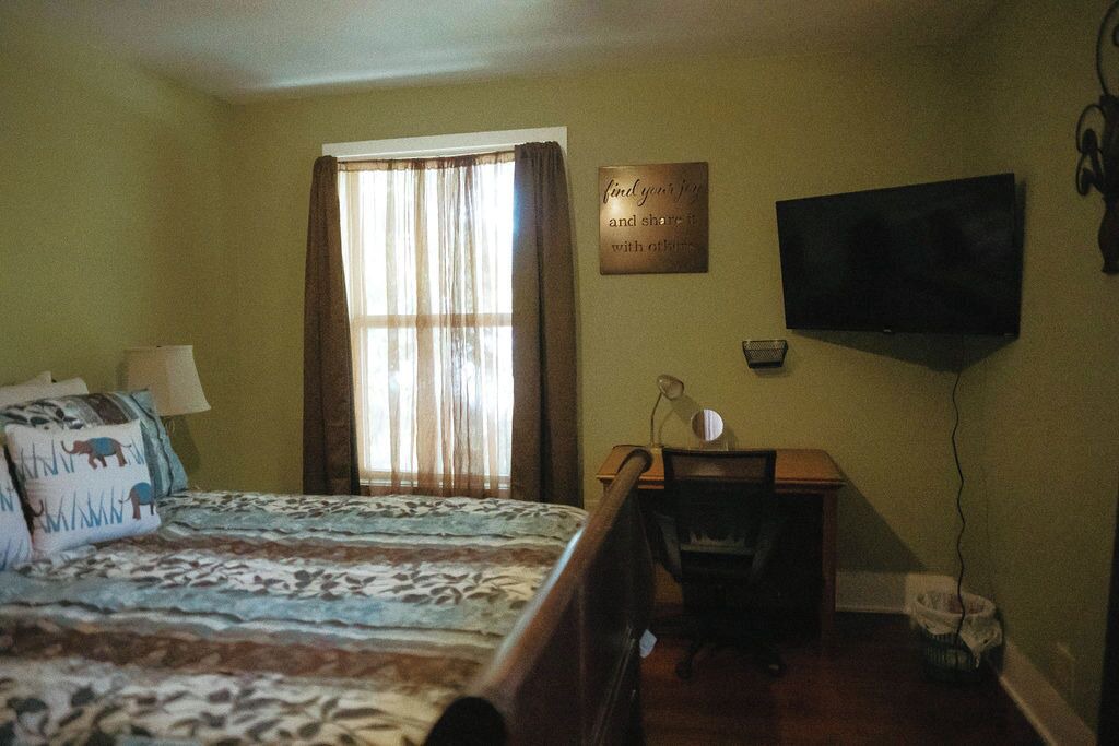 Photo of Bedroom in Hearne