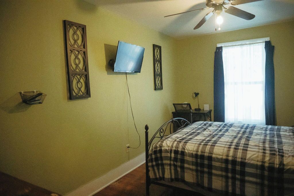 Photo of Bedroom in Hearne