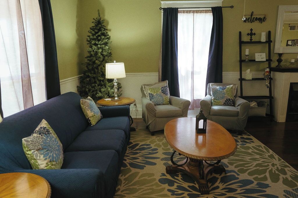 Photo of Livingroom in Hearne