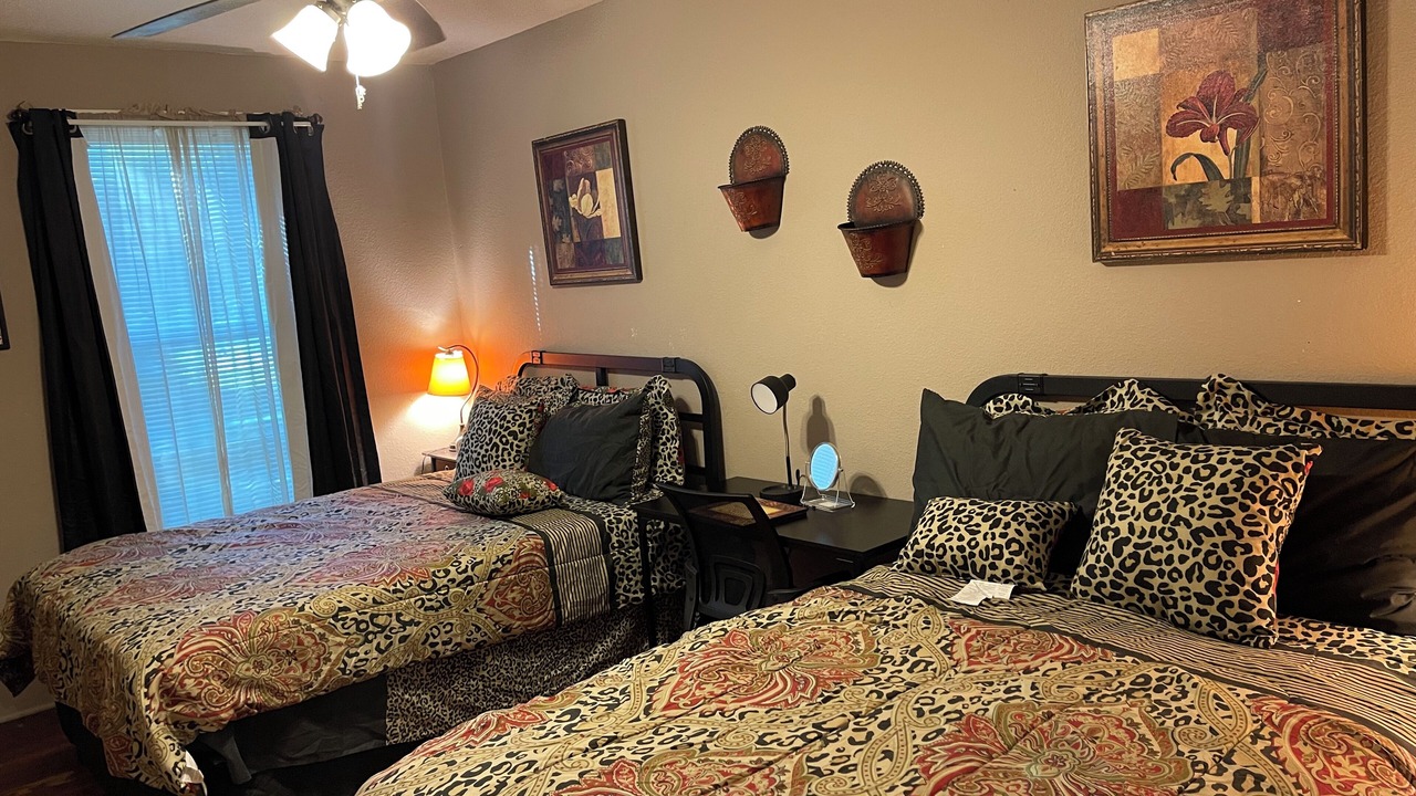 Photo of Bedroom in Hearne