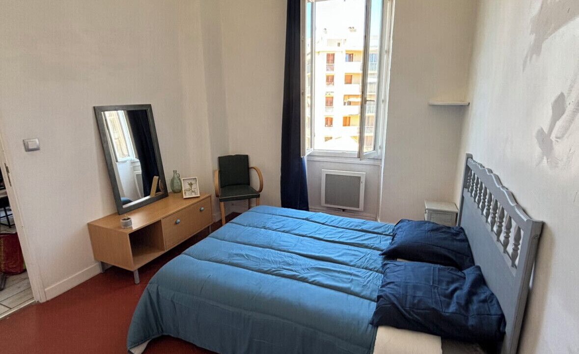 Photo of Bedroom in Saint-Lambert