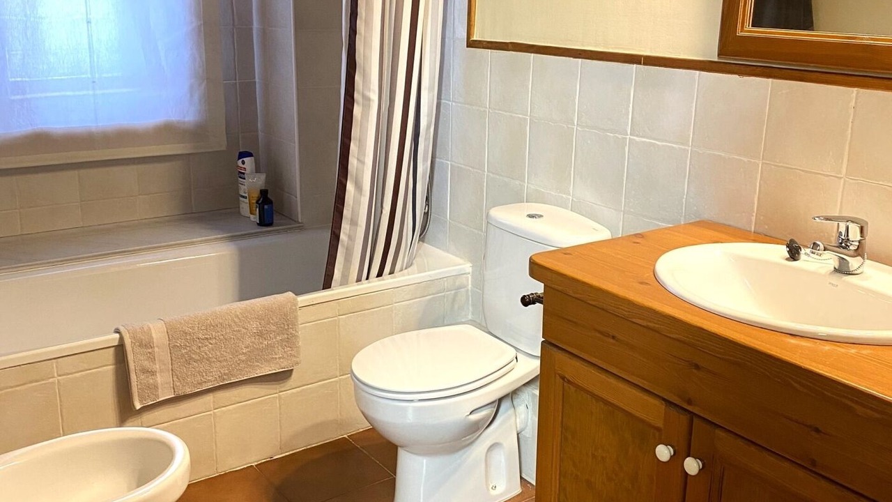 Photo of Bathroom in Palau-de-Cerdagne
