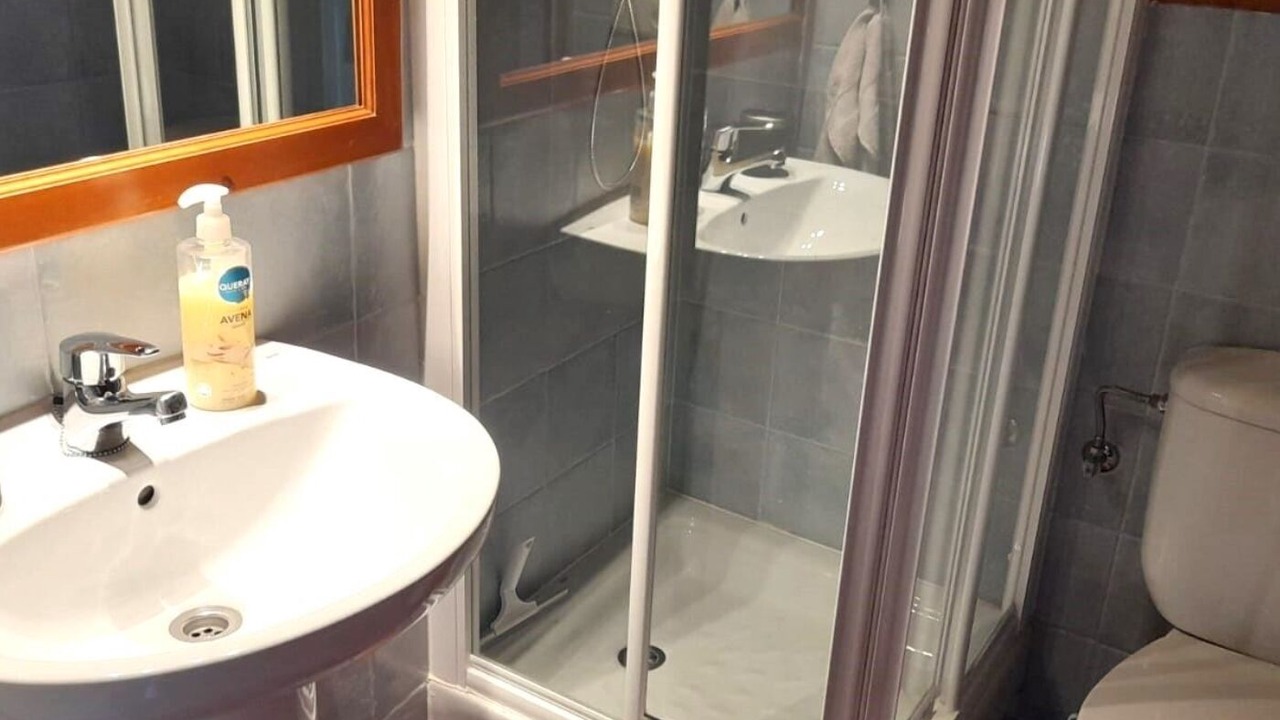 Photo of Bathroom in Palau-de-Cerdagne
