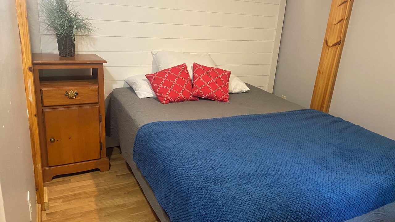 Photo of Bedroom in Frontenac