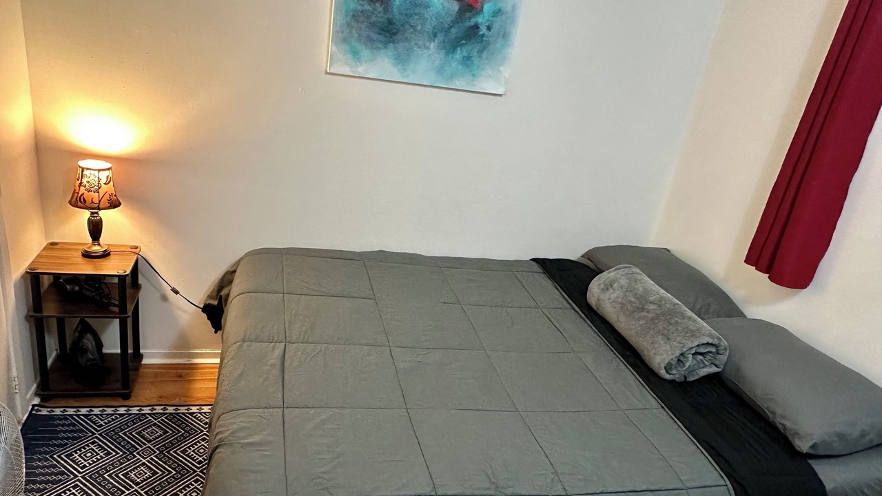 Photo of Bedroom in Mississauga Valleys