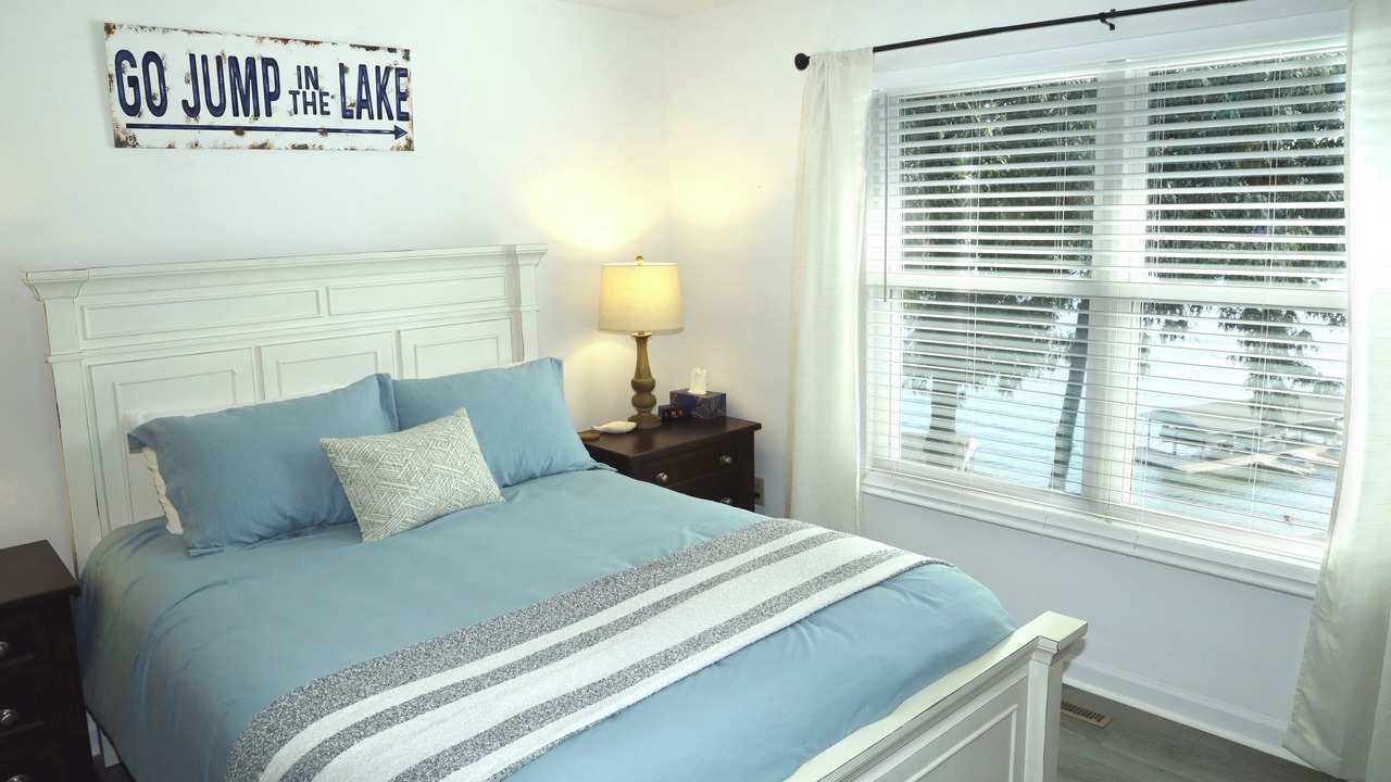 Photo of Bedroom in North Shore