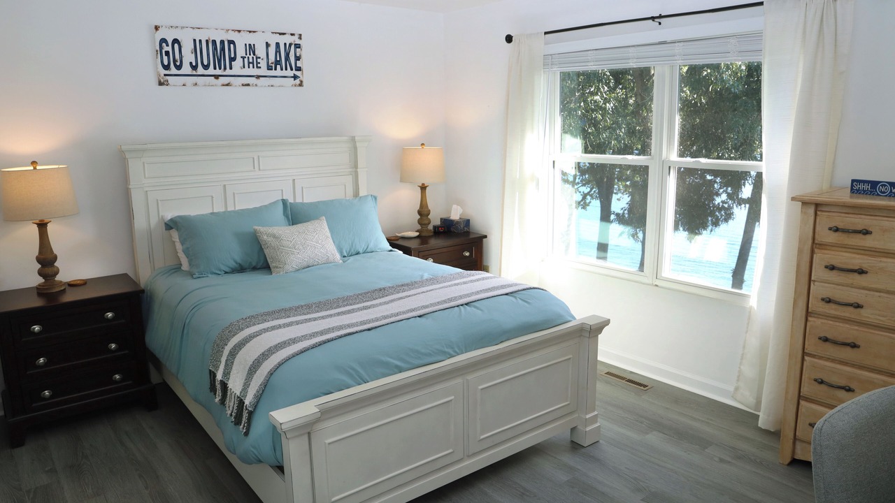 Photo of Bedroom in North Shore