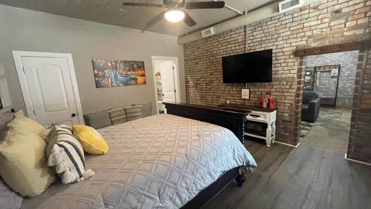 Photo of Bedroom in Van Buren