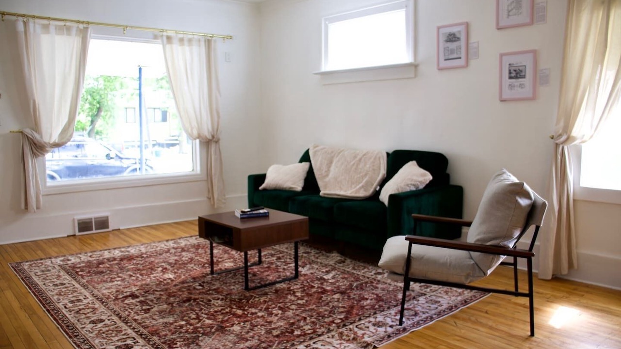 Photo of Livingroom in Shaunavon