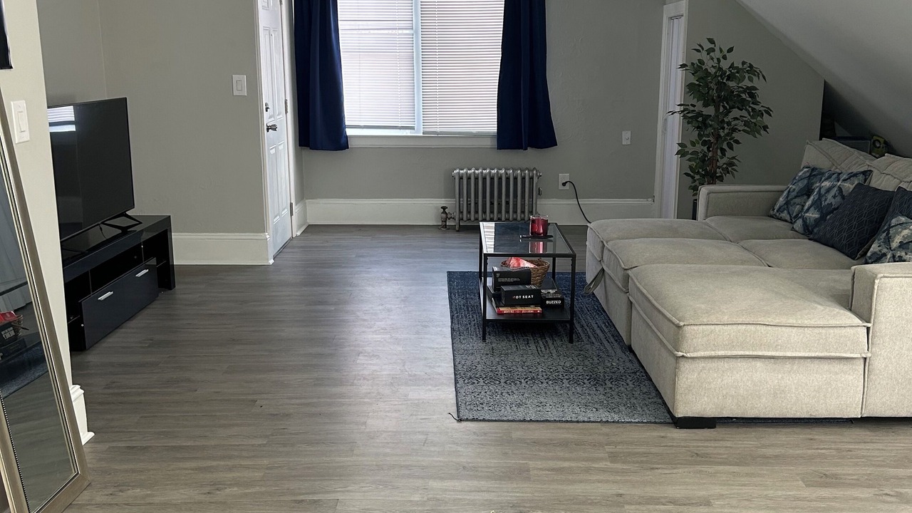 Photo of Livingroom in Mount Pleasant