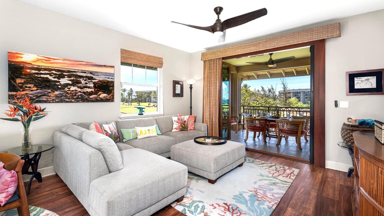 Photo of Livingroom in Waikoloa