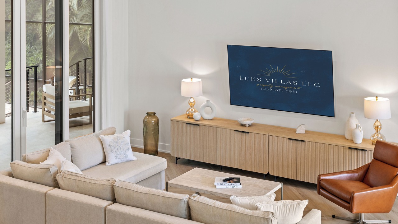 Photo of Livingroom in Palm River Estates