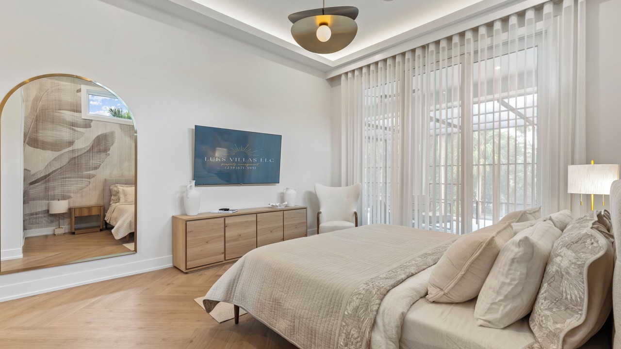Photo of Bedroom in Palm River Estates