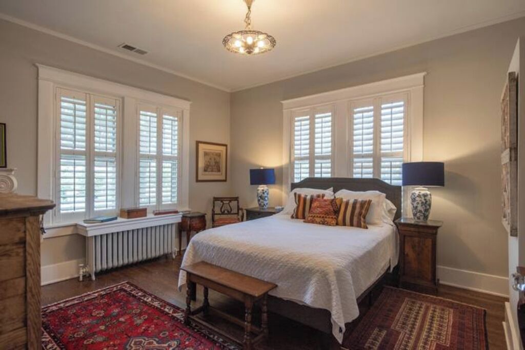 Photo of Bedroom in Central Gardens