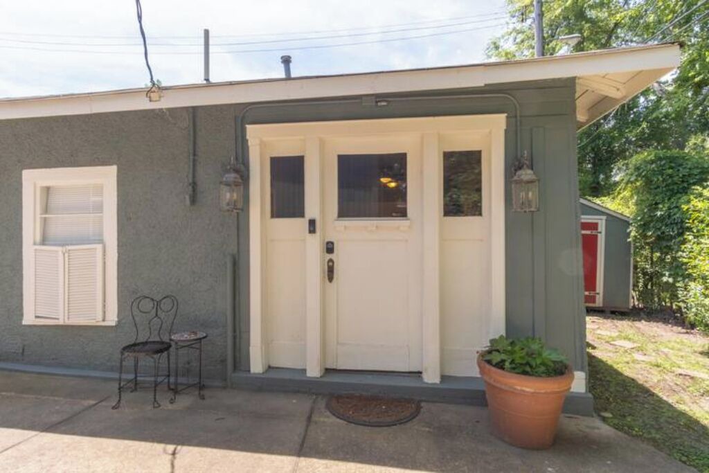 Photo of Outdoor in Central Gardens