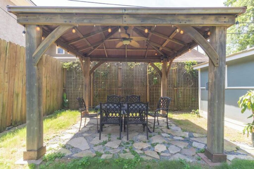 Photo of Outdoor in Central Gardens