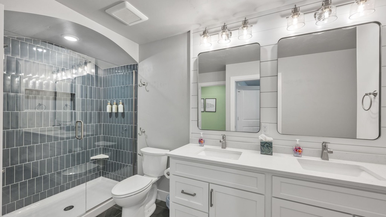 Photo of Bathroom in Butte Des Morts
